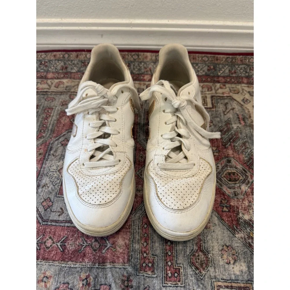 Veja V-10 White Rose Gold Leather Low Top Sneakers Womens Size‎ 10 EUR 42